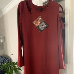 Woman’s IMAN tunic top xl